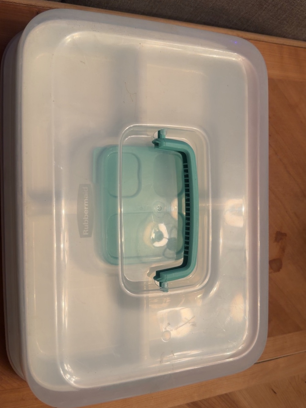 Rubbermaid Clear Storage Container with Aqua Handle